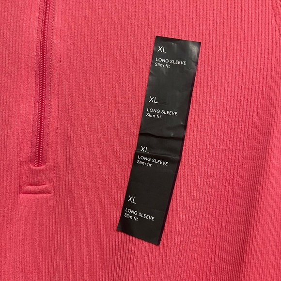 All in motion Pink Activewear Set - Picture 2 of 5